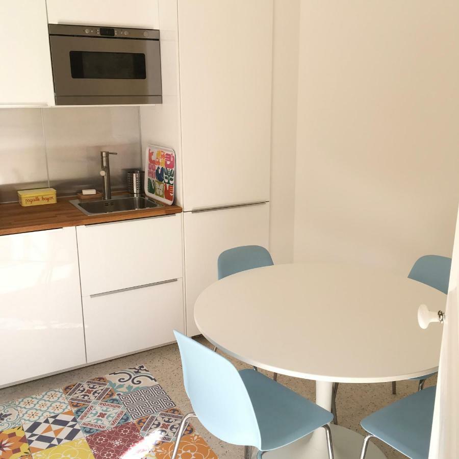 Chez Noelle Et Emmanuel Apartment Montpellier Bagian luar foto