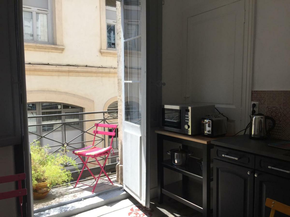 Chez Noelle Et Emmanuel Apartment Montpellier Bagian luar foto